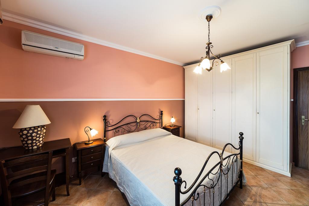 Bed And Breakfast Marina D'Aspra Bagheria Phòng bức ảnh