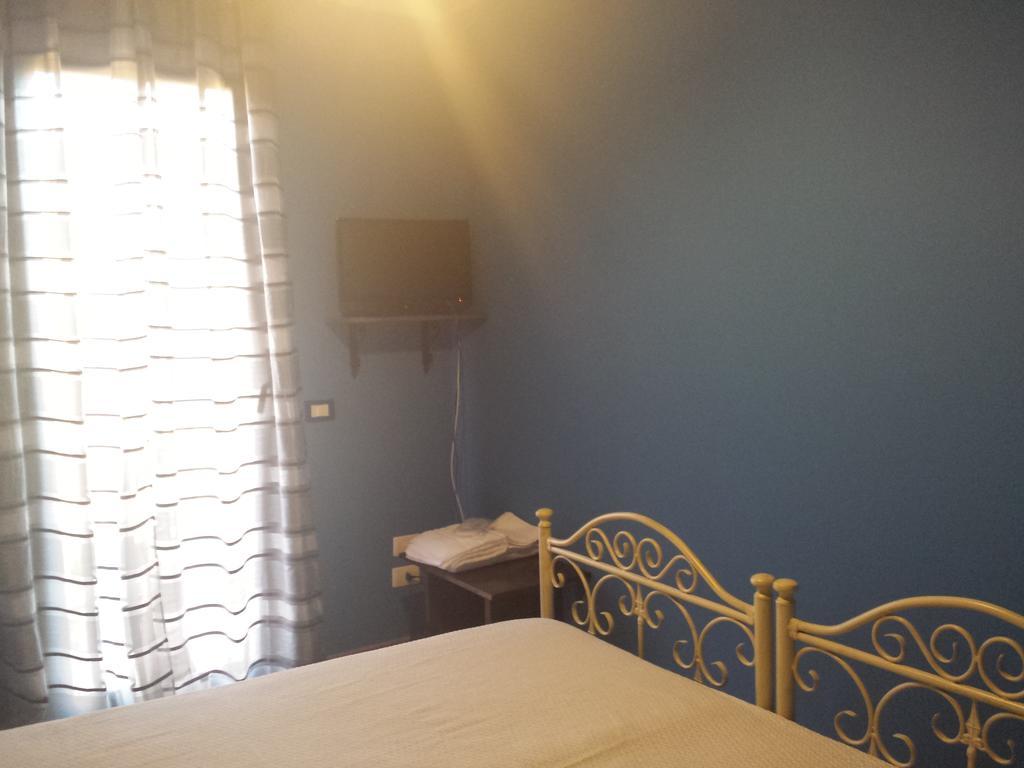 Bed And Breakfast Marina D'Aspra Bagheria Phòng bức ảnh